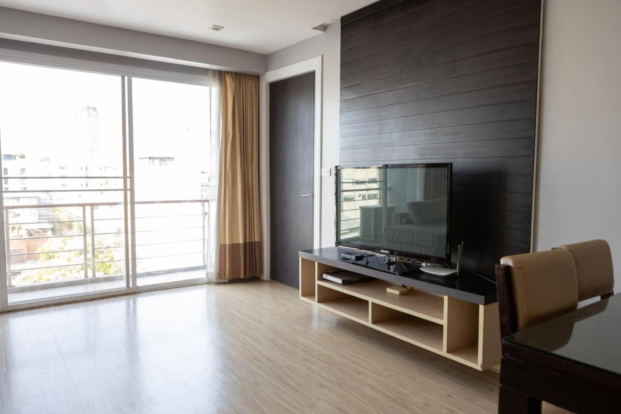 Go Inn Thonglor 23 โกอินน์ ทองหล่อ 23 X Bangkok Exterior photo